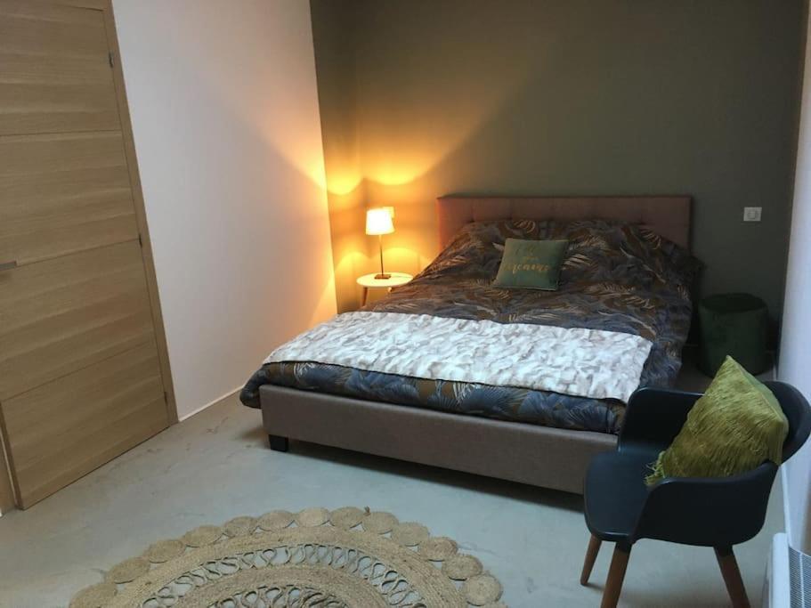 Chambre avec petit-déjeuner en Provence Luberon La Tour-dʼAigues Extérieur photo